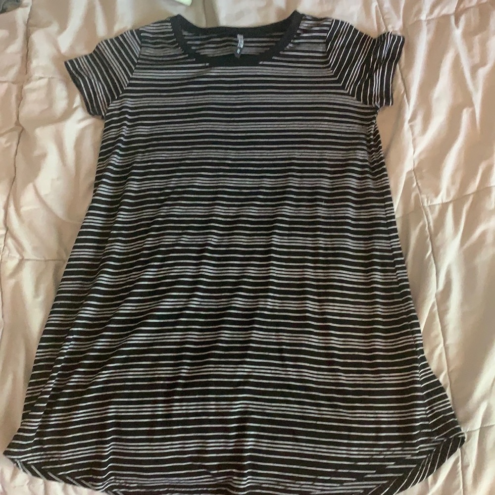 Black and White striped Tshirt dress
